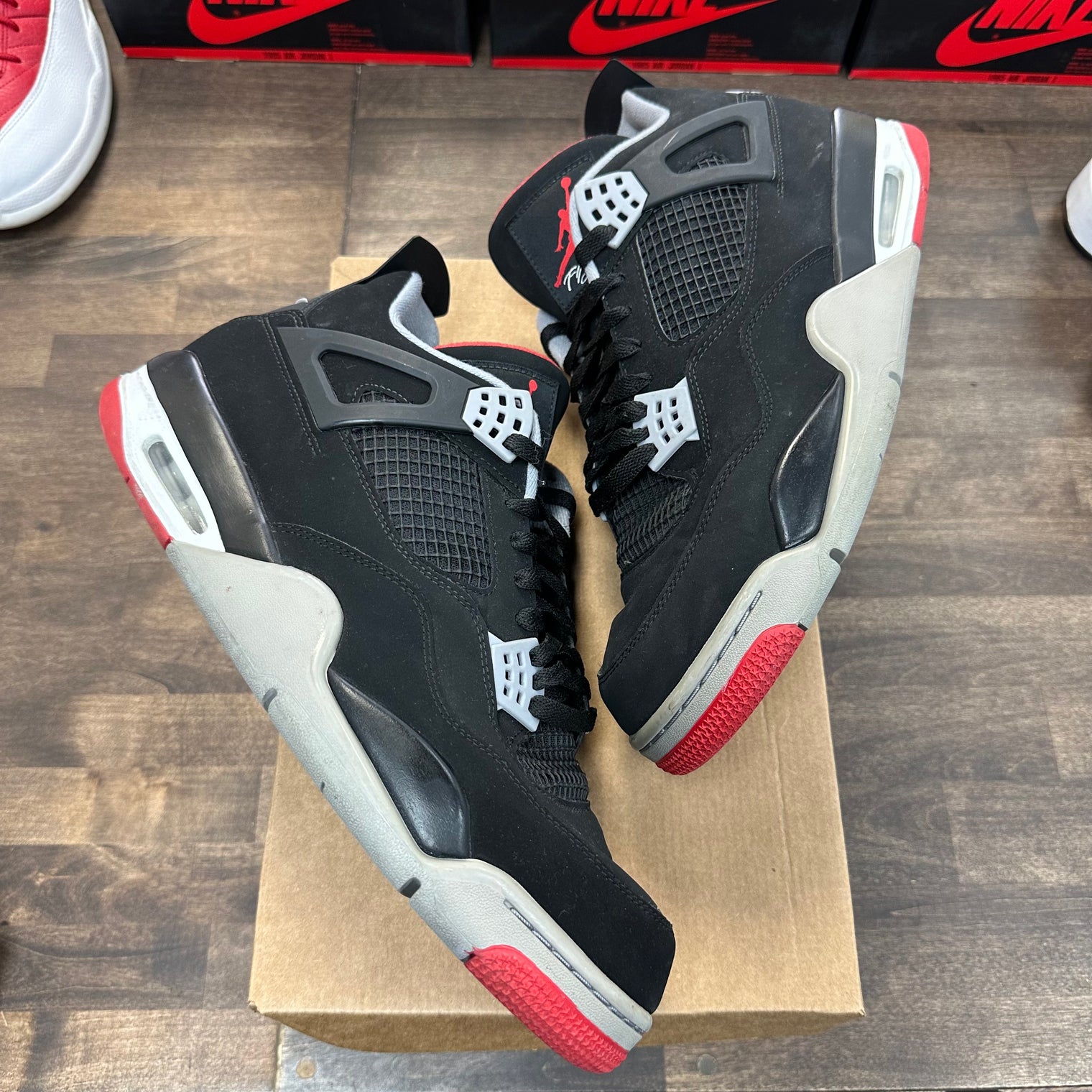 Bred Jordan 4 (2019) (USED,No Box)