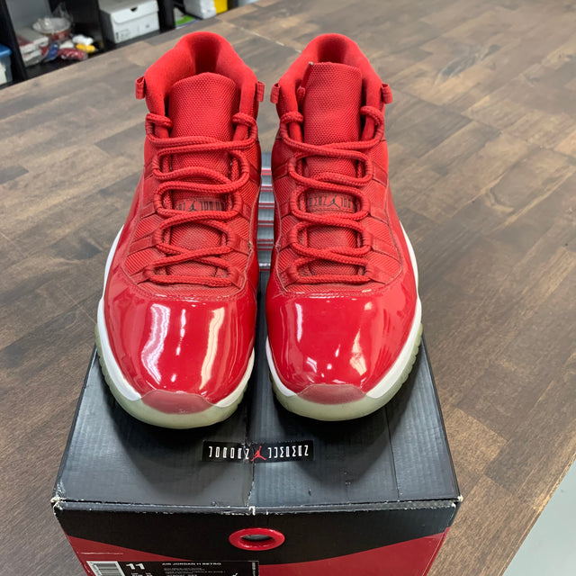 Jordan 11 Win Like 96 (USED)