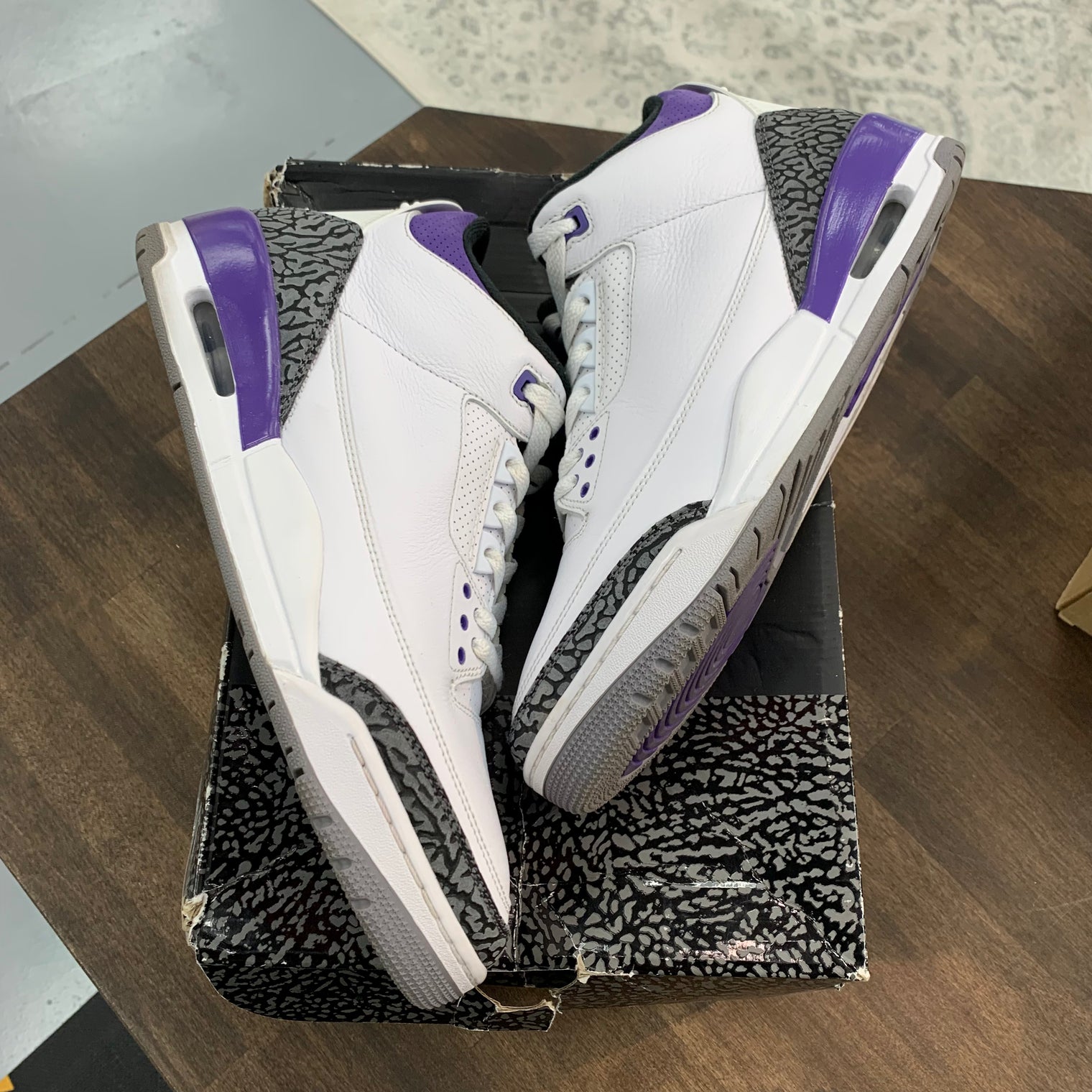 Dark Iris Jordan 3 (USED)