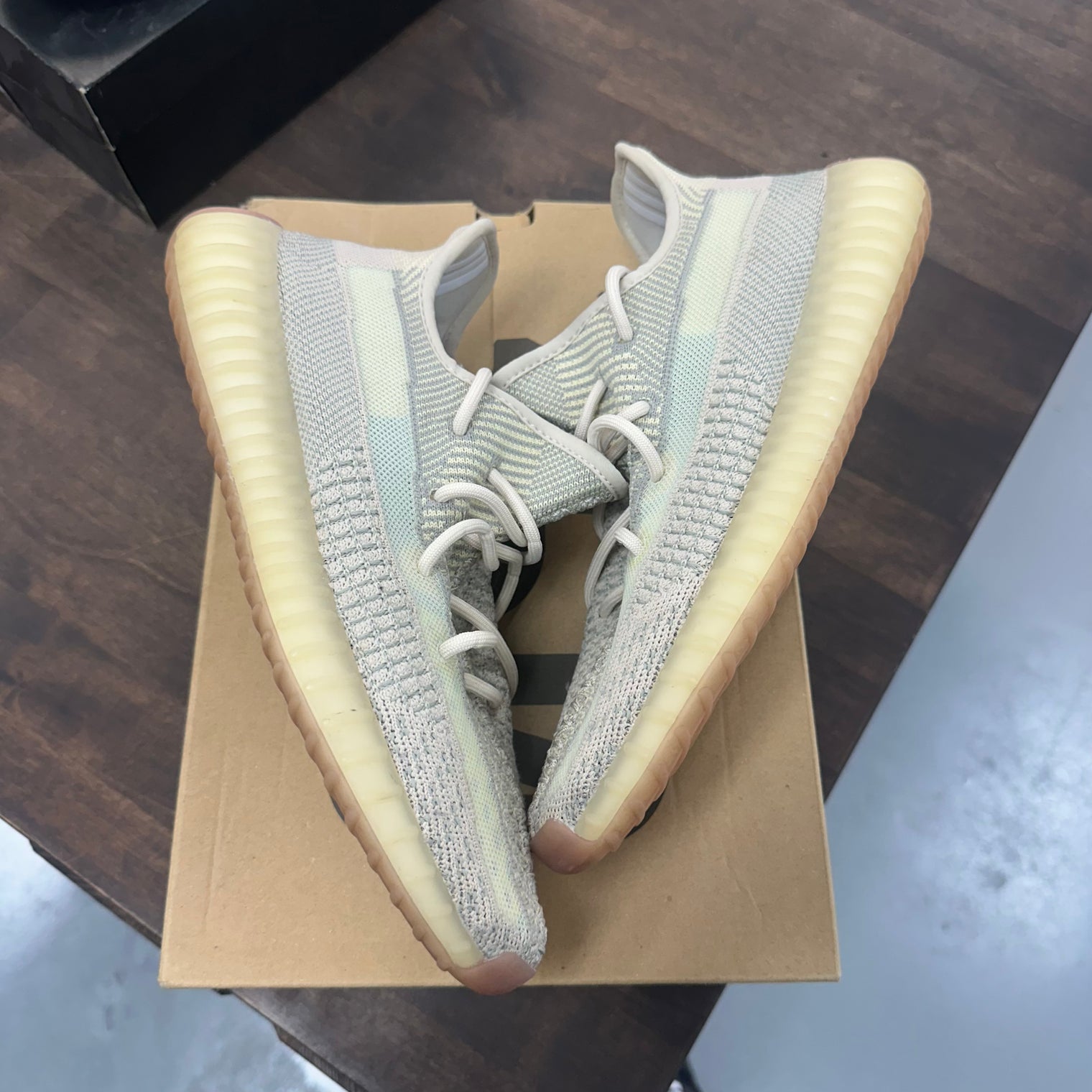 Citrin Yeezy 350 (USED)