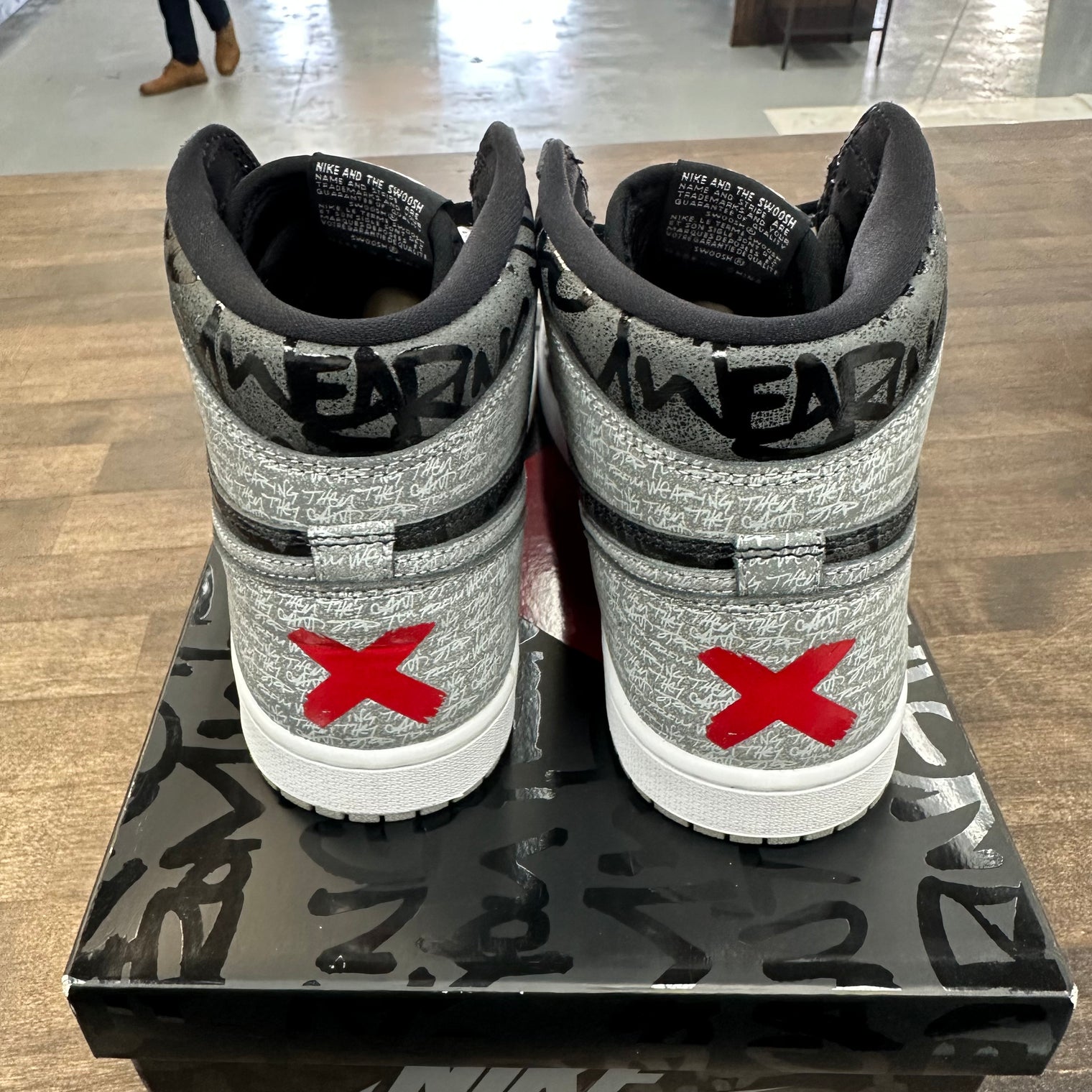 Rebellioniare Jordan 1 High (USED)