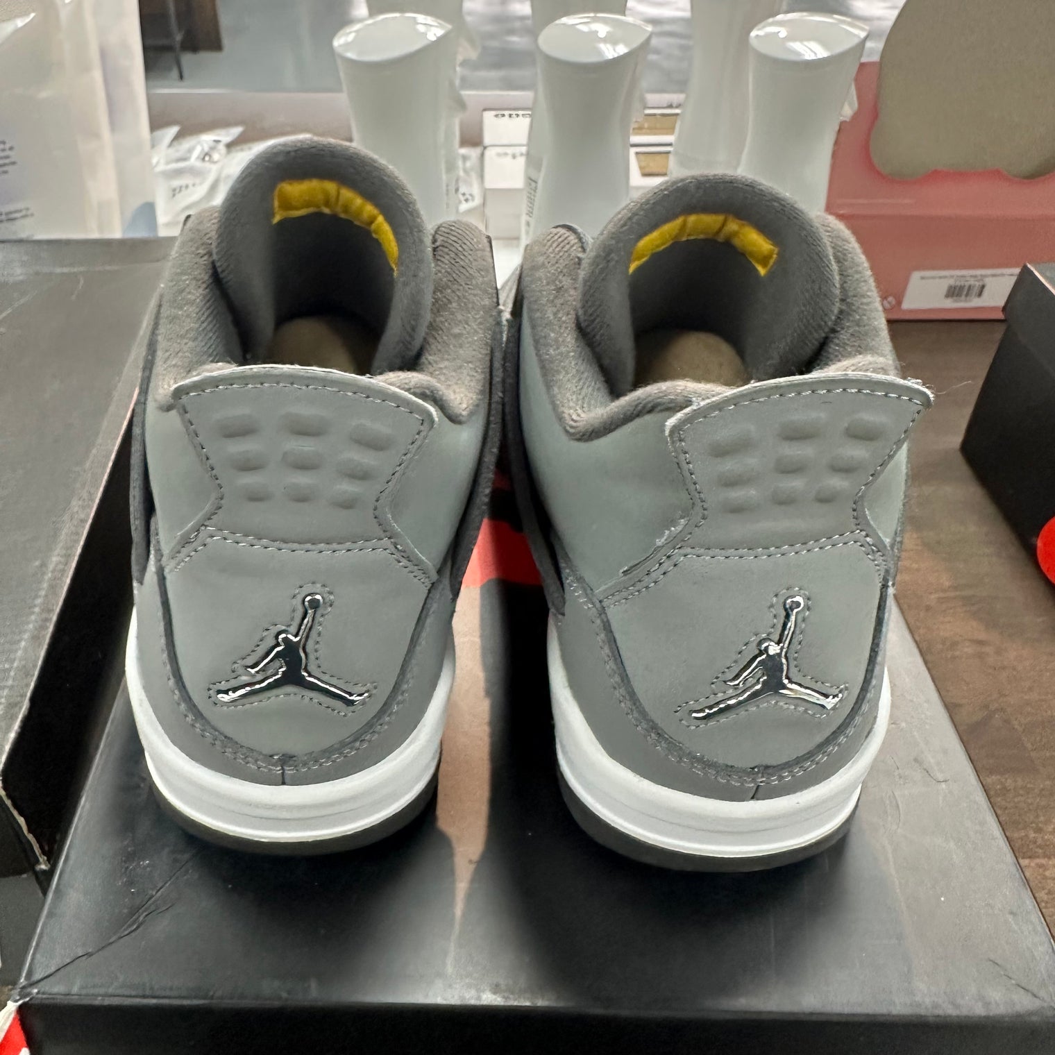 Cool Grey Jordan 4 (GS) (USED)