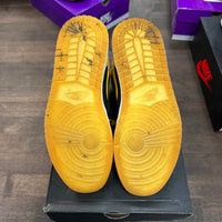 New Love Jordan 1 Mid (USED)