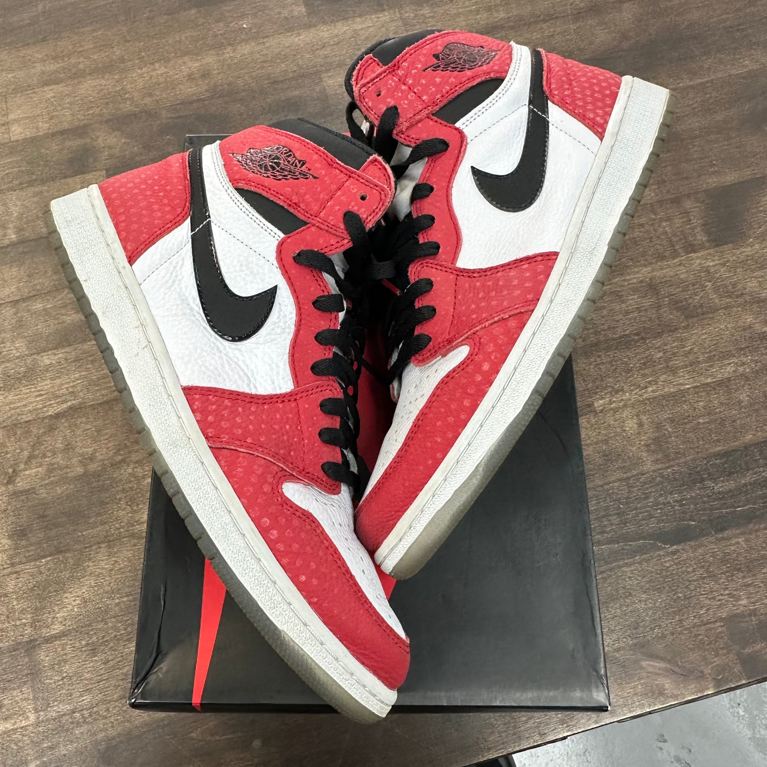 Origin Story Jordan 1 High (USED)