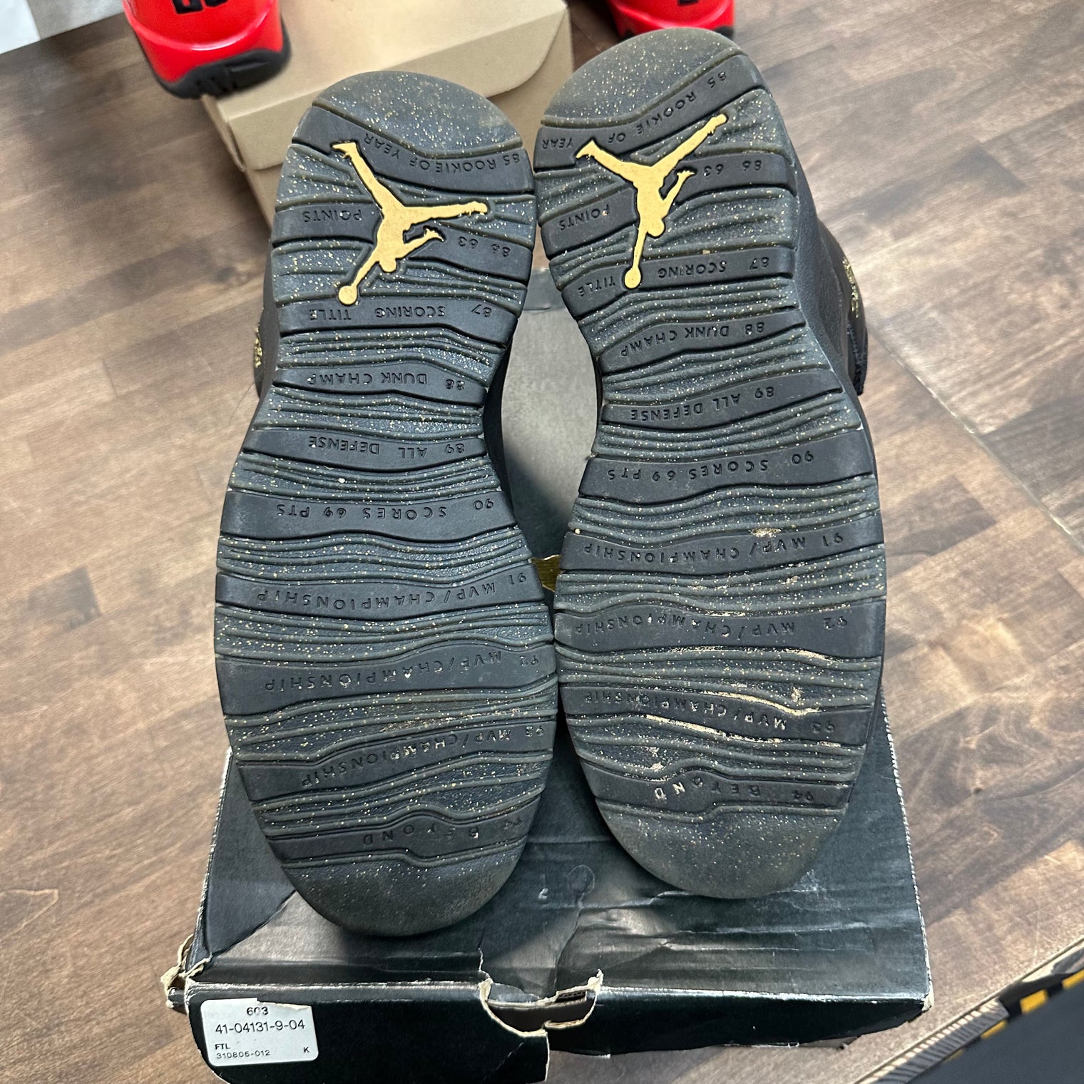 NYC Jordan 10 (USED)