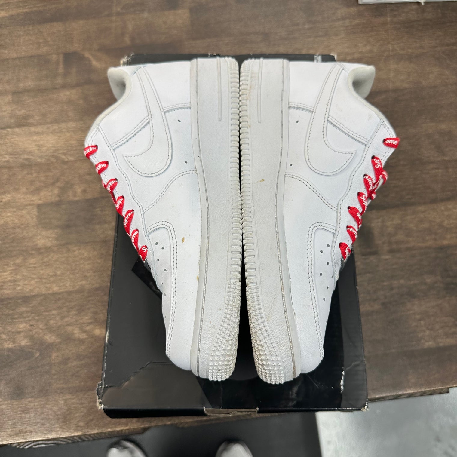 Supreme Air Force 1 White (USED)