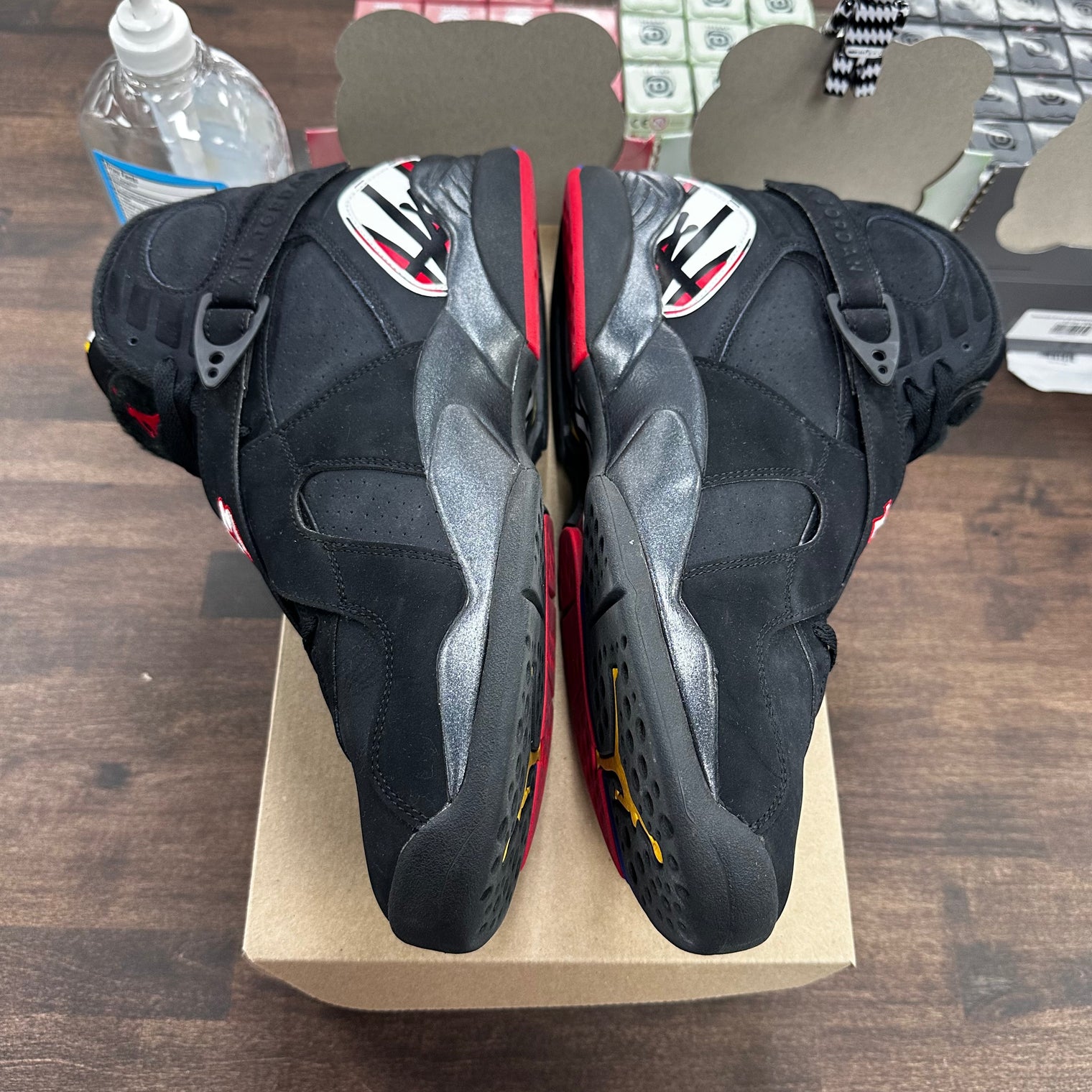 Playoff Jordan 8 (USED, No Box)
