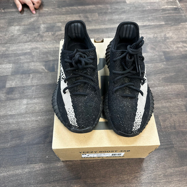 Oreo Yeezy 350 (USED)