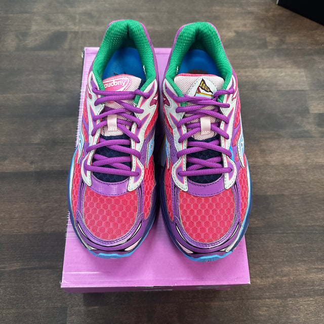 Saucony ProGrid Omni 9 Jae Tips Pink (USED)