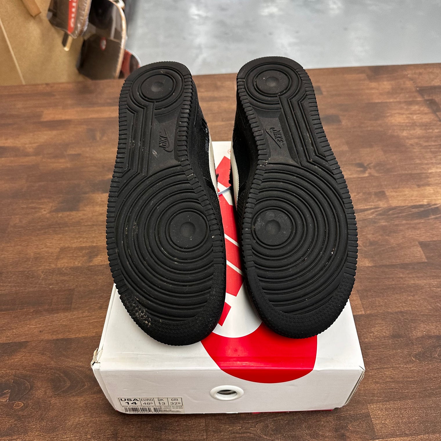 Off-White Nike Air Force 1 Black (USED,Replacement Box)