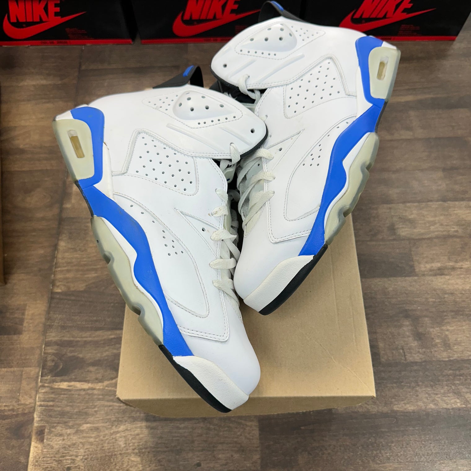 Sport Blue Jordan 6 (USED,No Box)