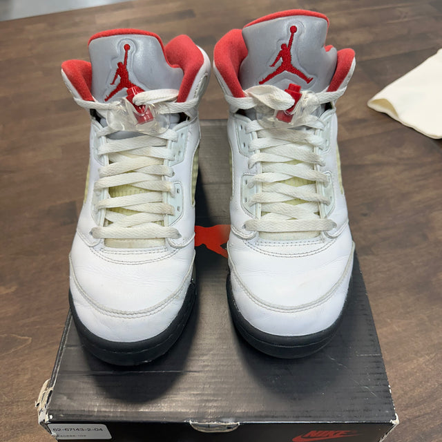Fire Red Jordan 5 (USED)