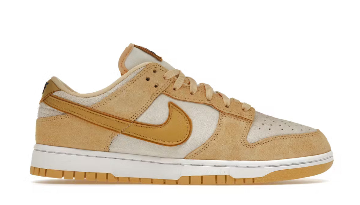 Nike Dunk LX Low Gold Suede W