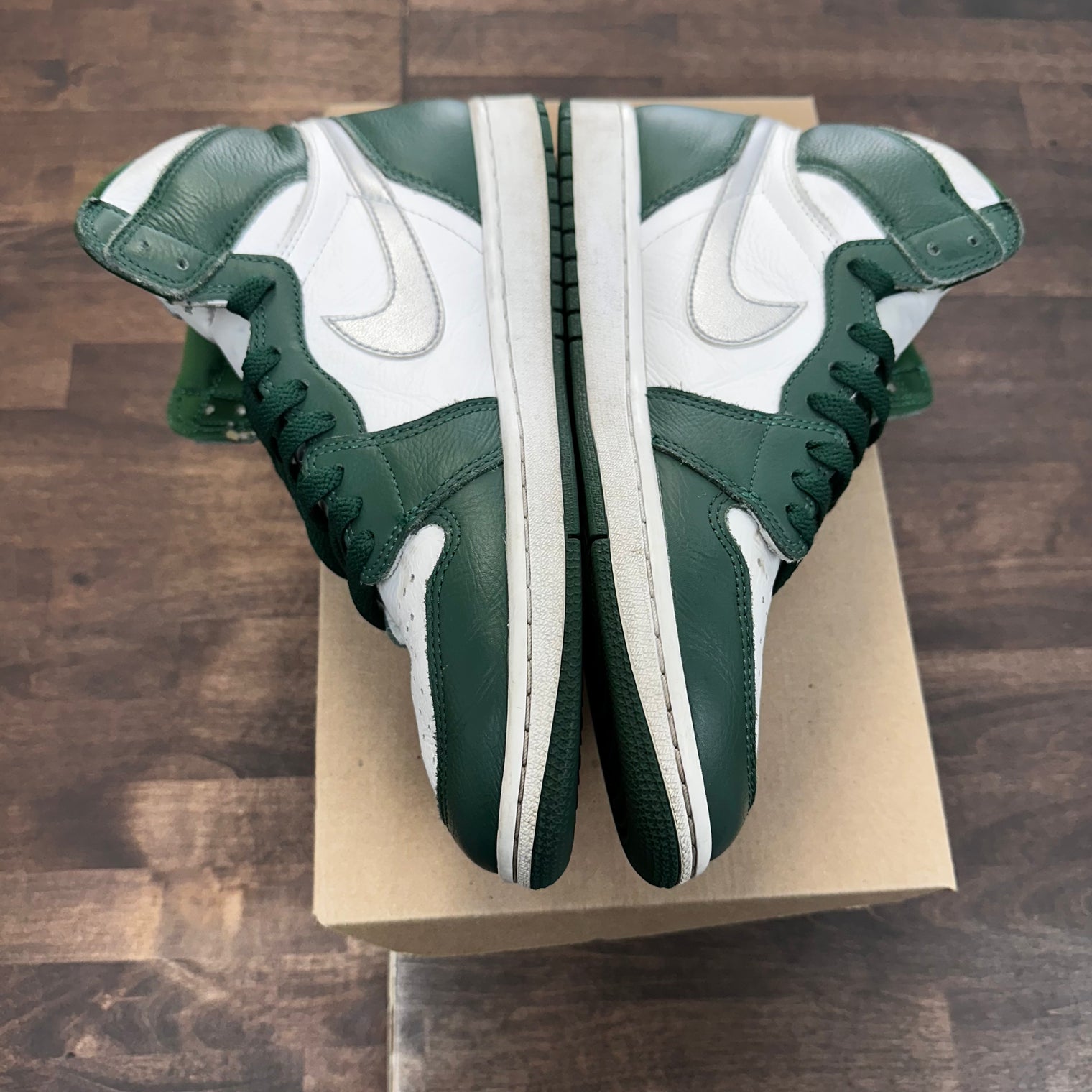 Gorge Green Jordan 1 High (USED, No Box)