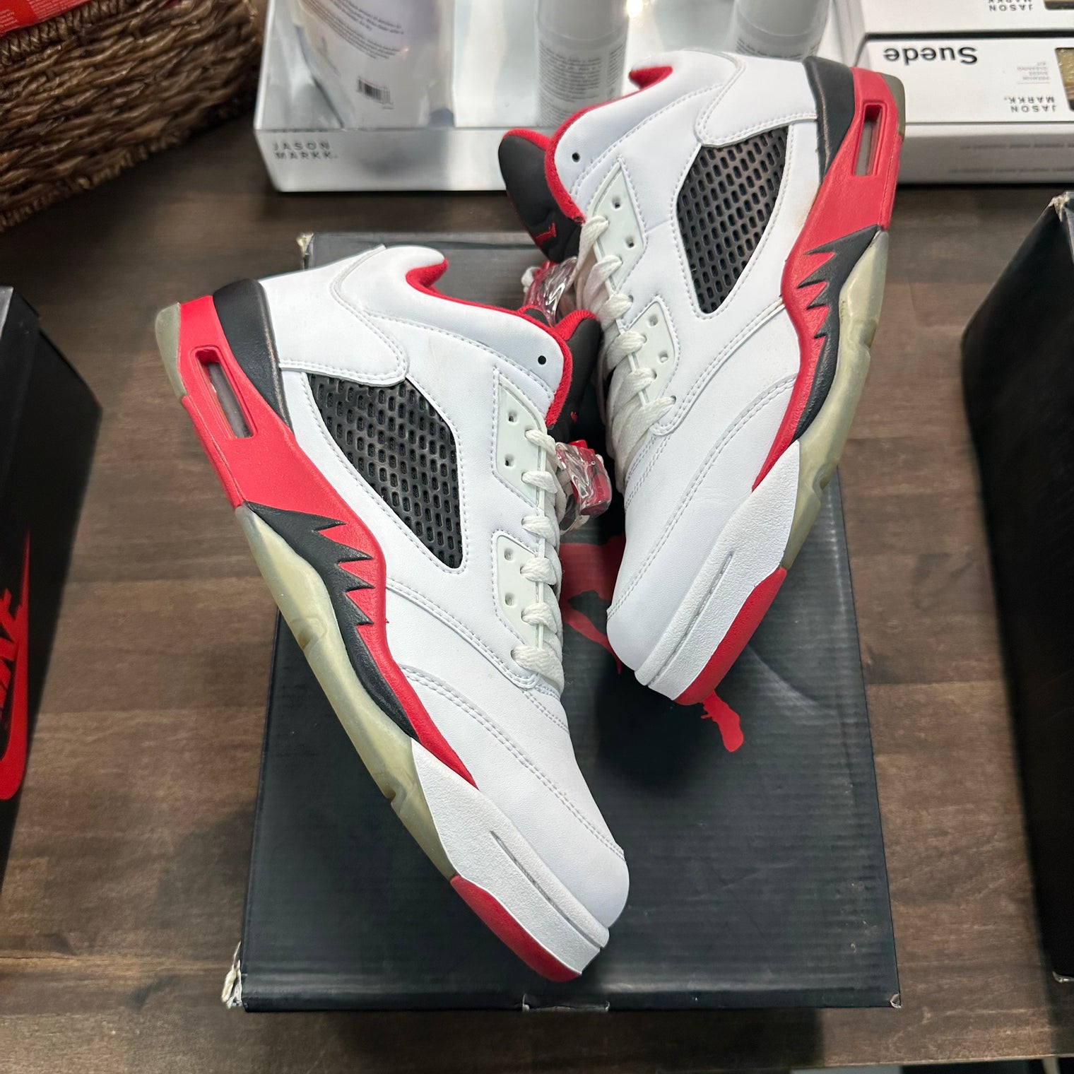 Fire Red Jordan 5 Low (USED)