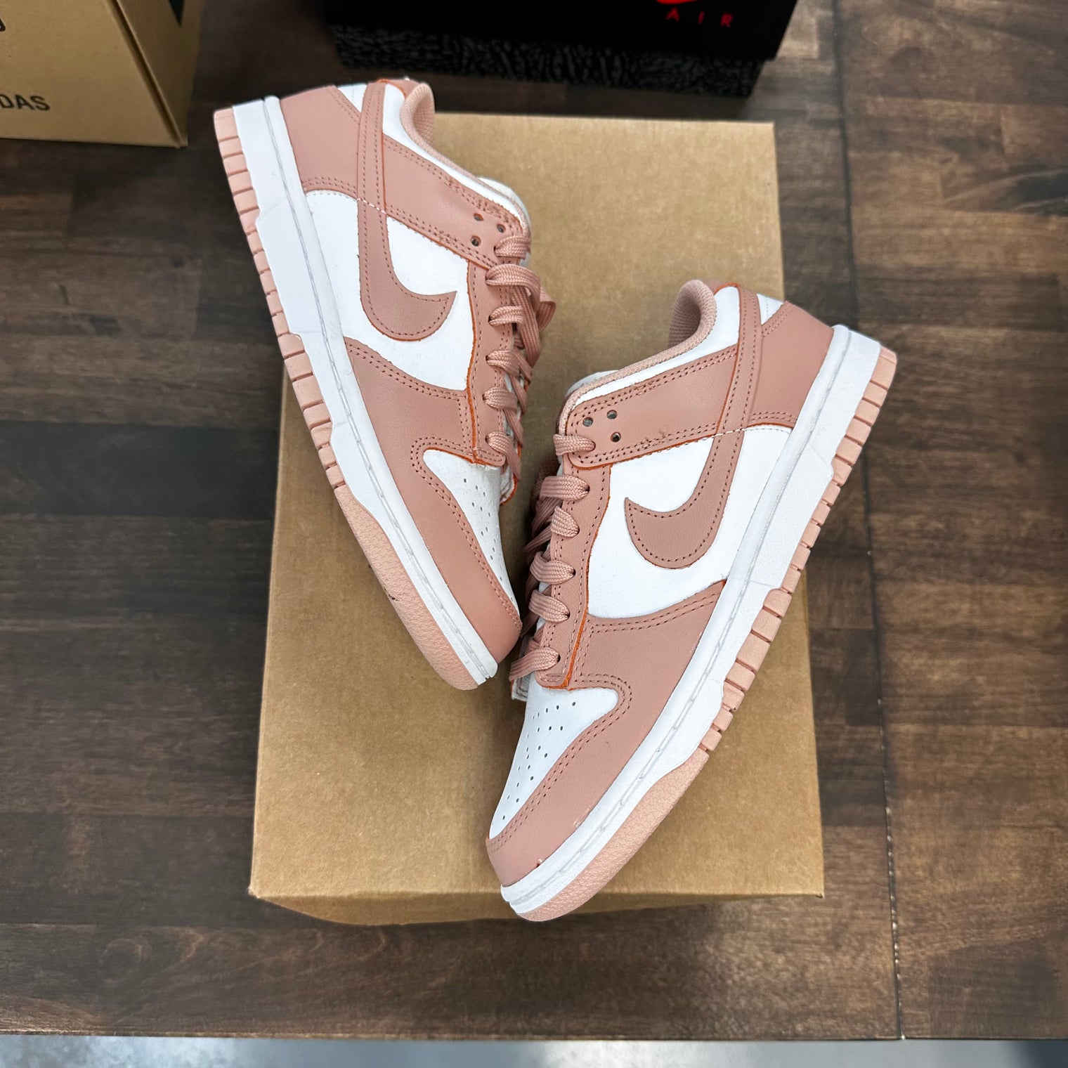 (W) Rose Whisper Nike Dunk Low (USED,No Box)