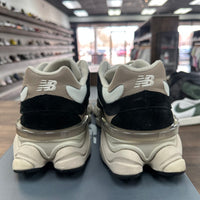 Sea Stone Bone New Balance 9060 (USED)