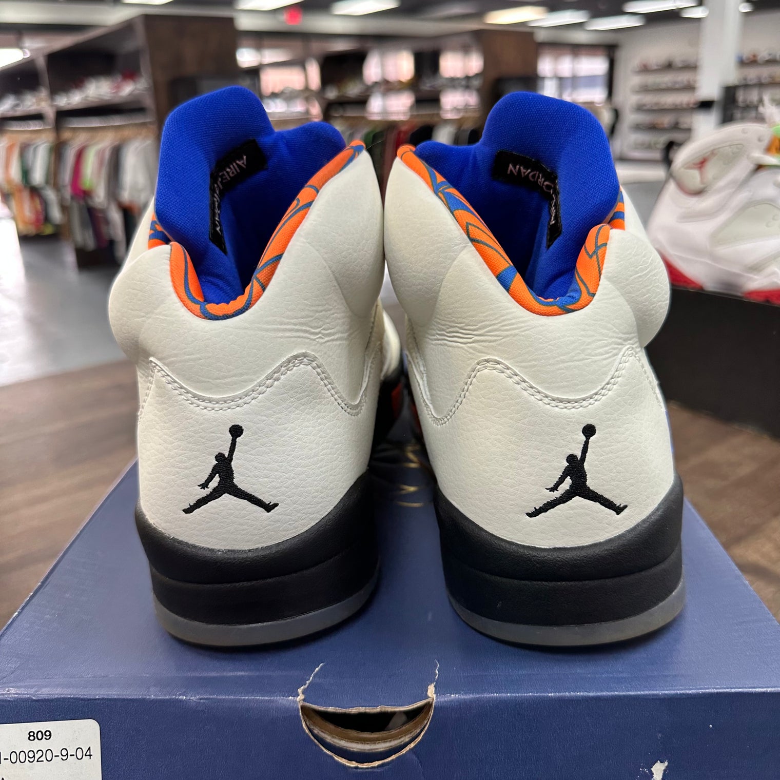 International Flight Jordan 5 (USED)