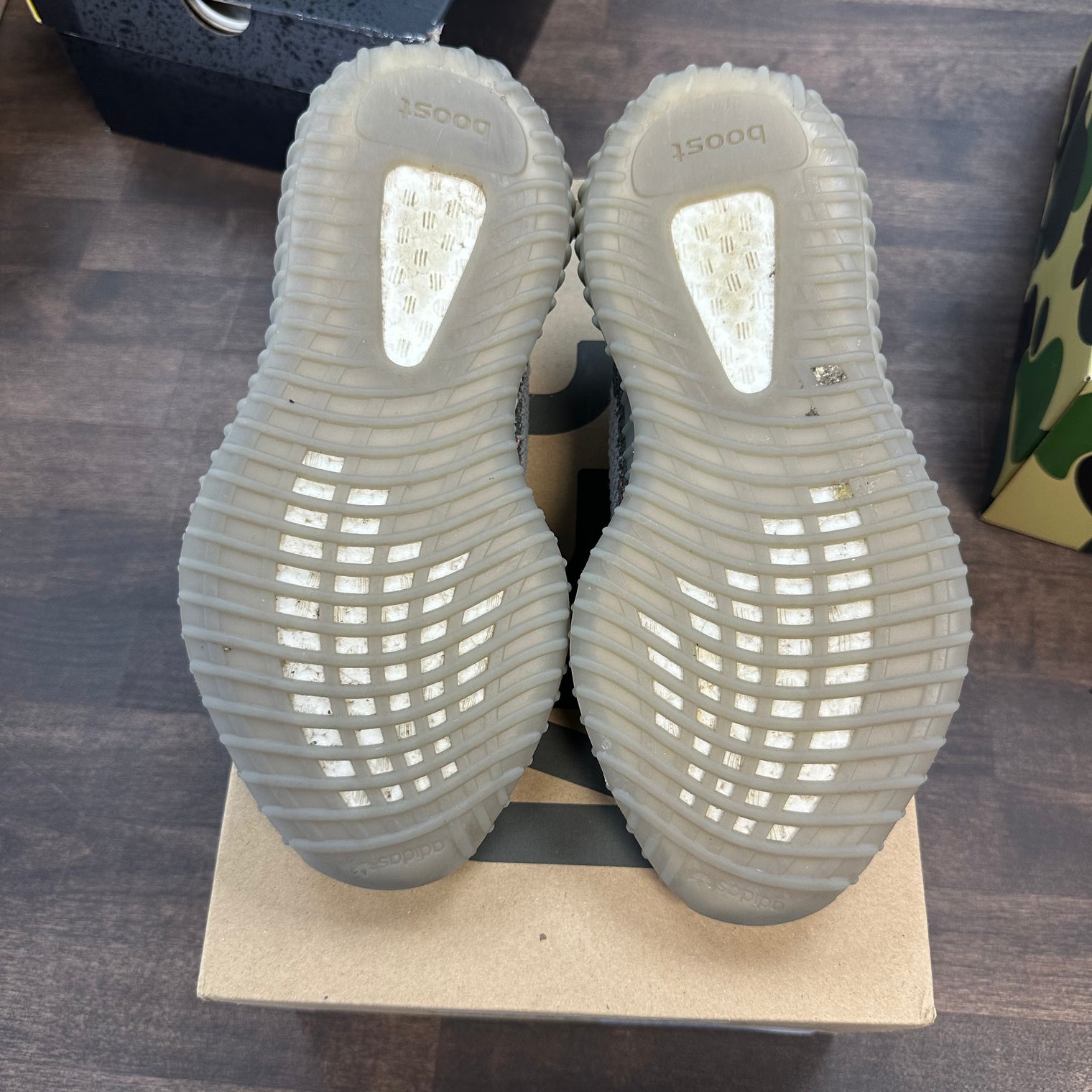 Beluga Yeezy 350 (USED)
