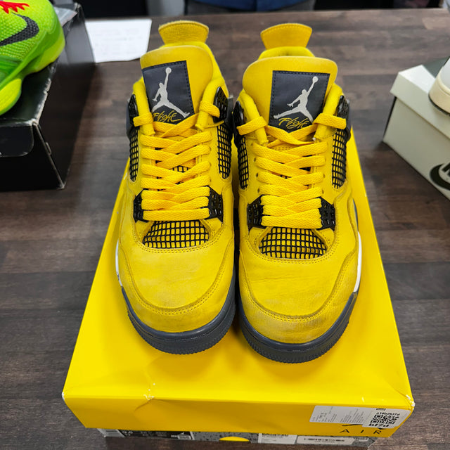 Lightning Jordan 4 (USED)