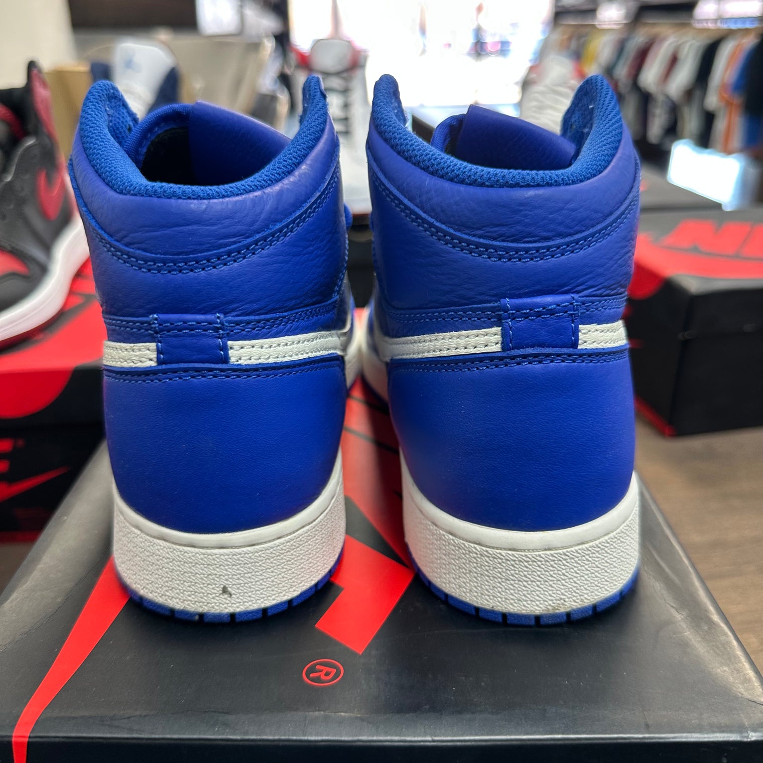 (GS) Hyper Royal OG Jordan 1 High (USED)