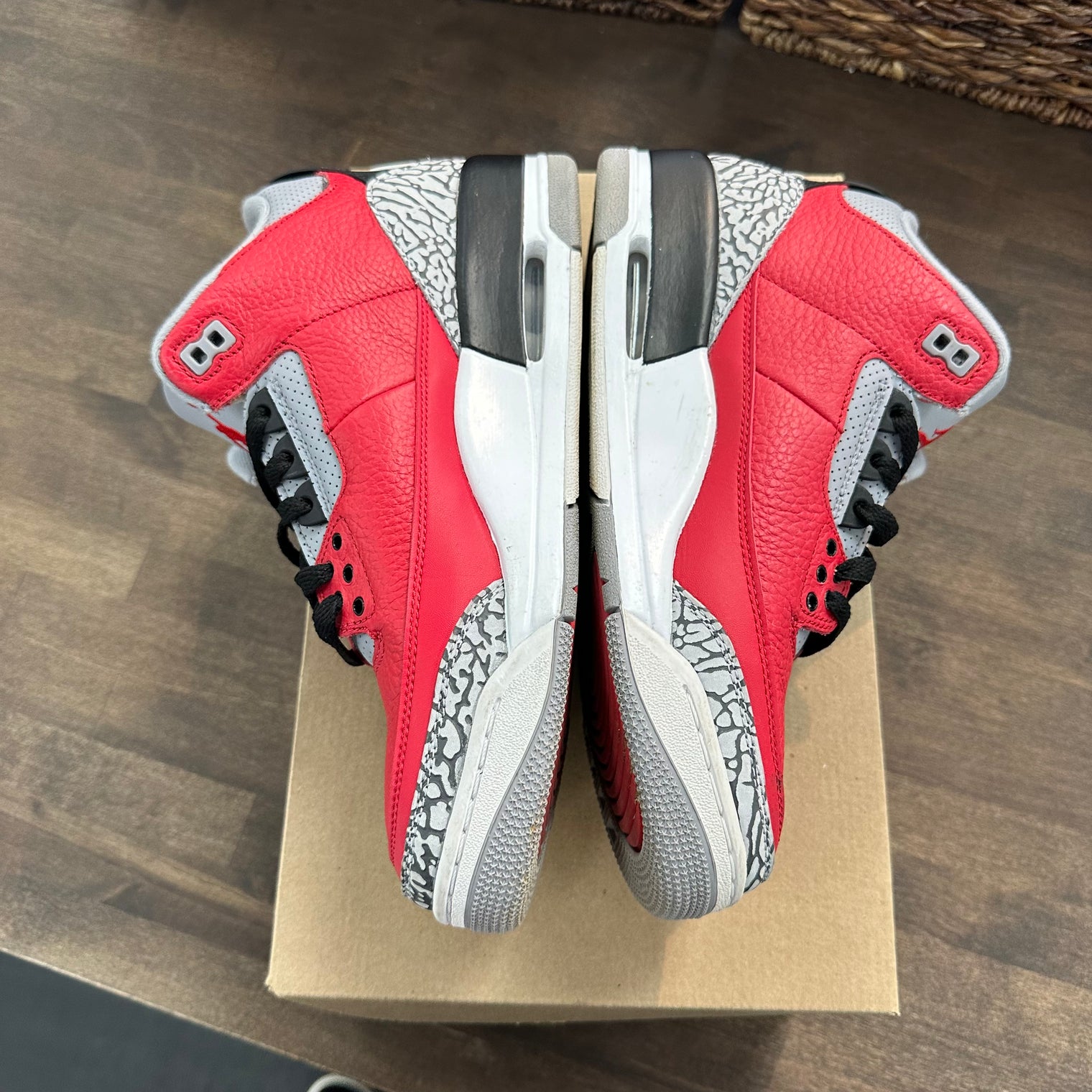 Jordan 3 Retro SE Unite (USED, No Box)