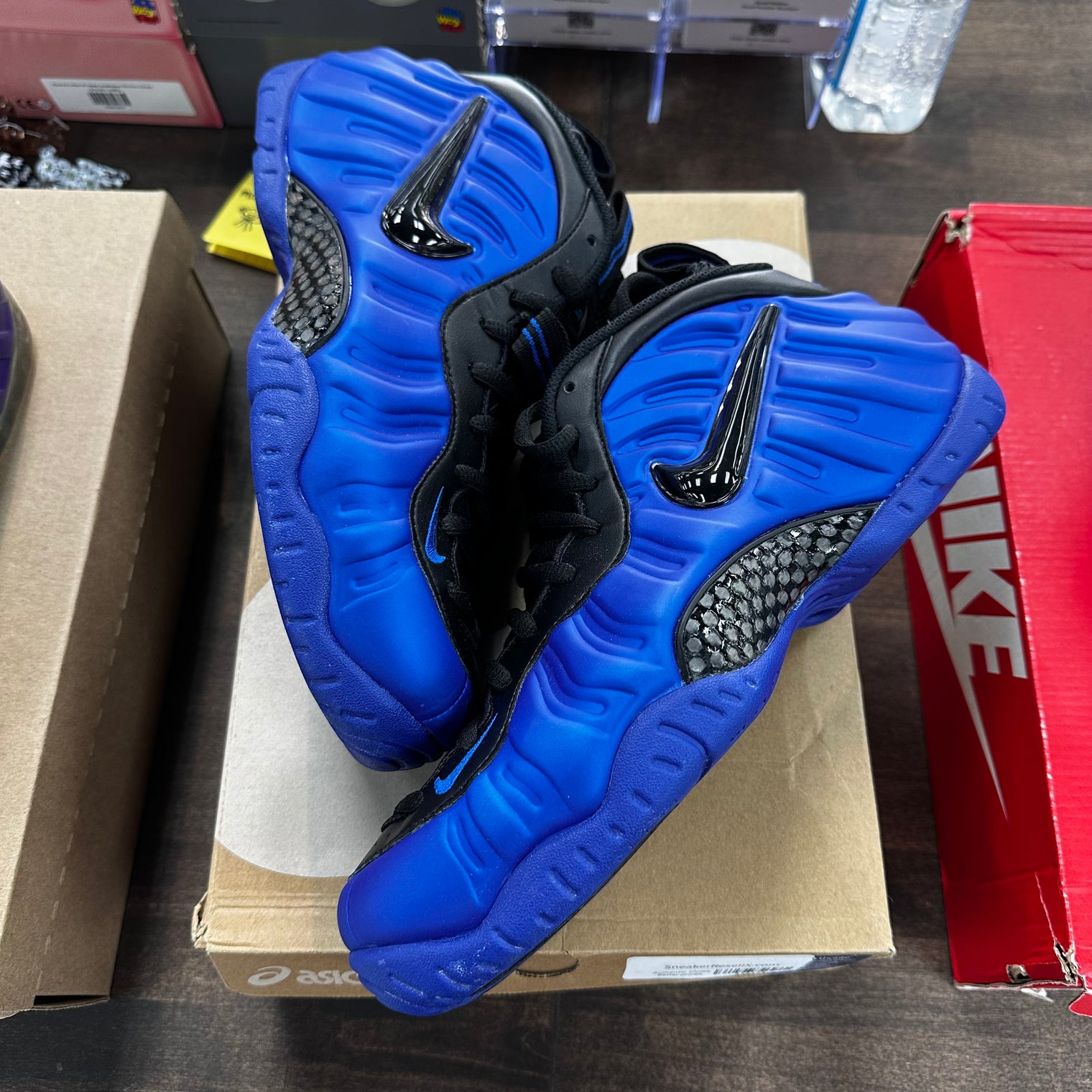 Hyper Cobalt Foamposite (USED,No Box)