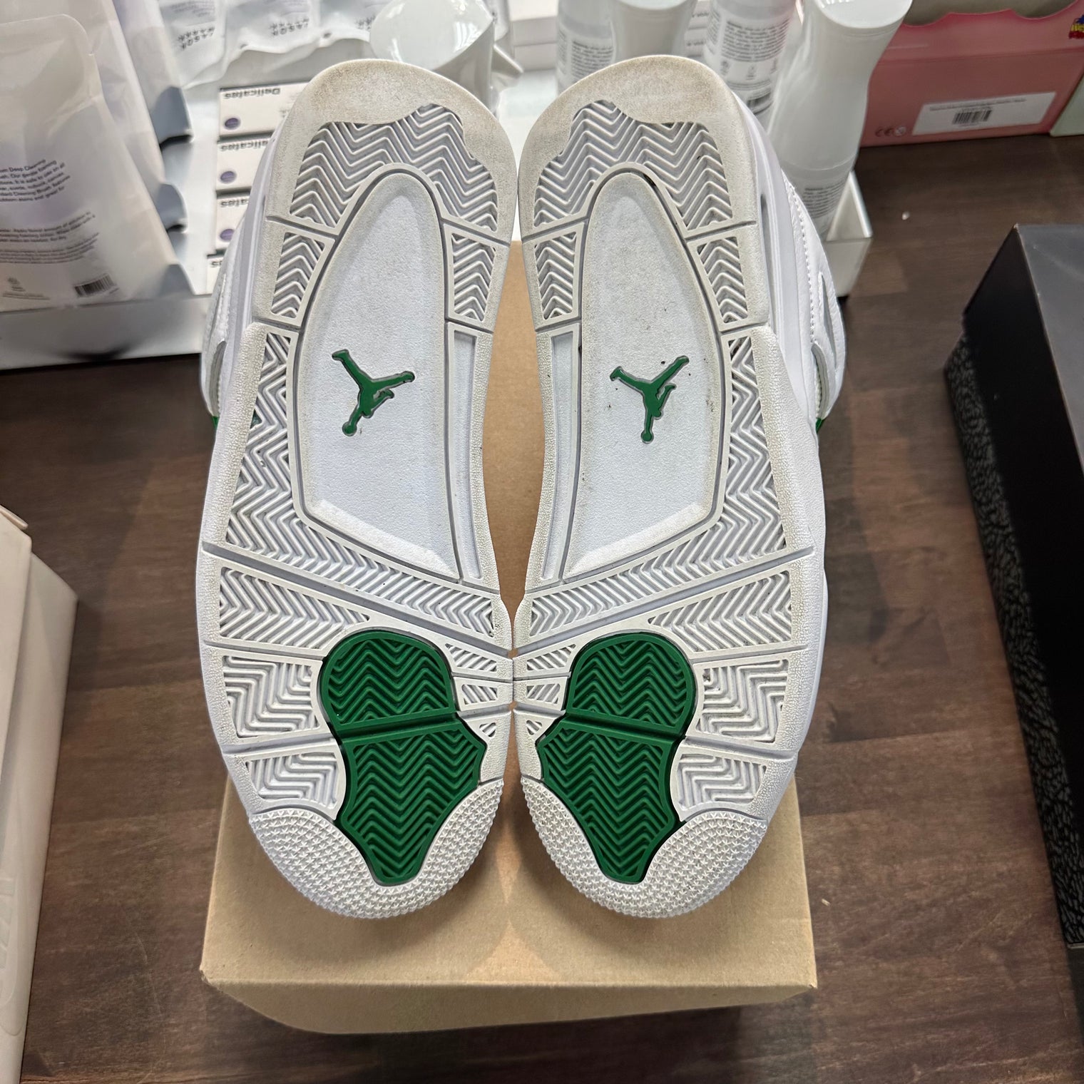 Metallic Green Jordan 4 (USED, No Box)