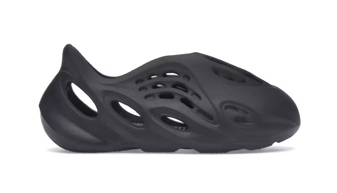 (TD) Onyx Yeezy Foam RNNR