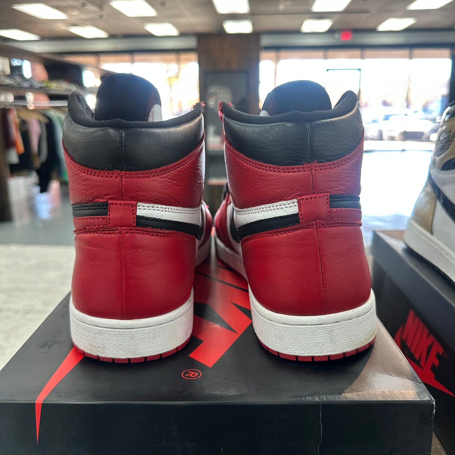 Homage To Home Jordan 1 High (USED)