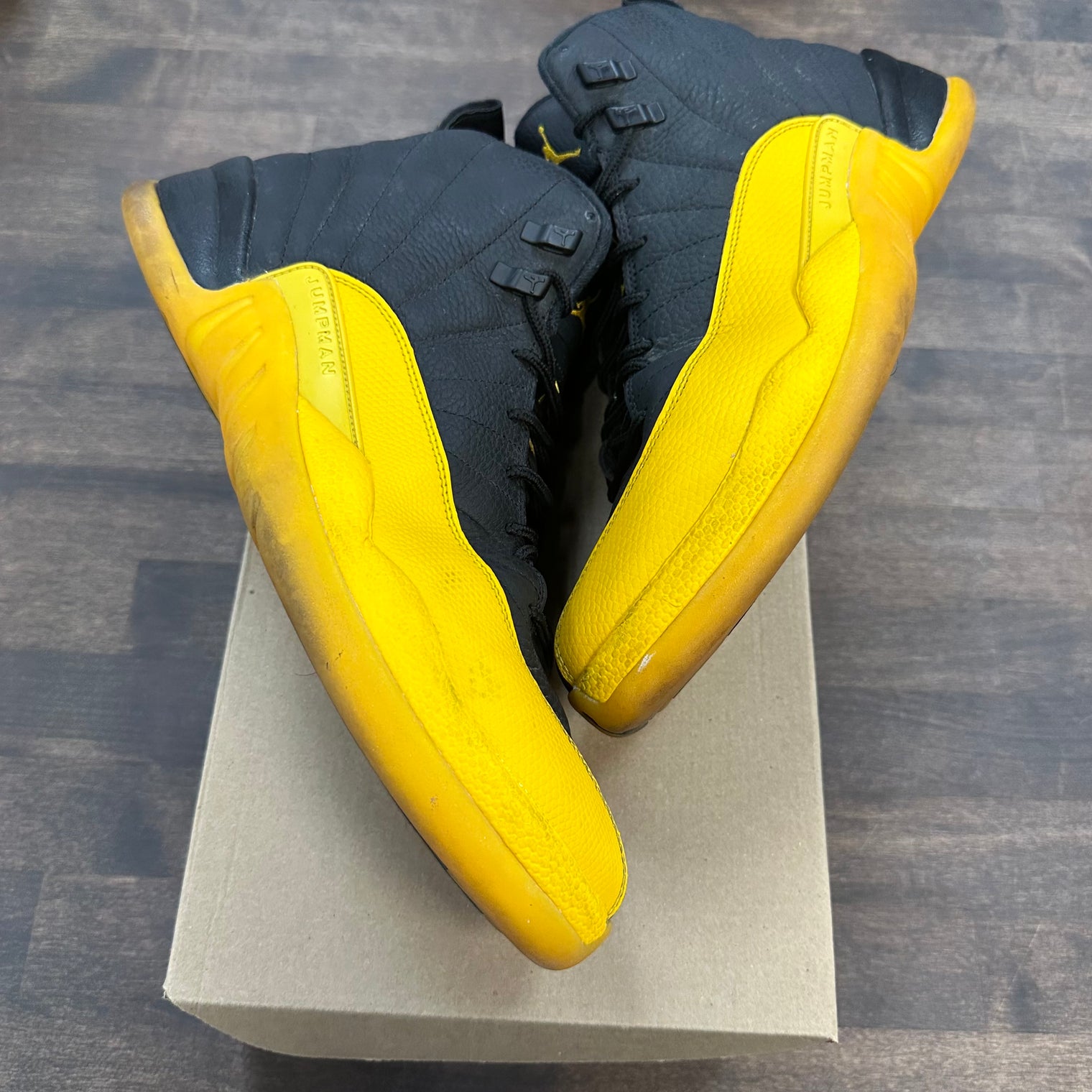 University Gold Jordan 12 (USED,NO BOX)