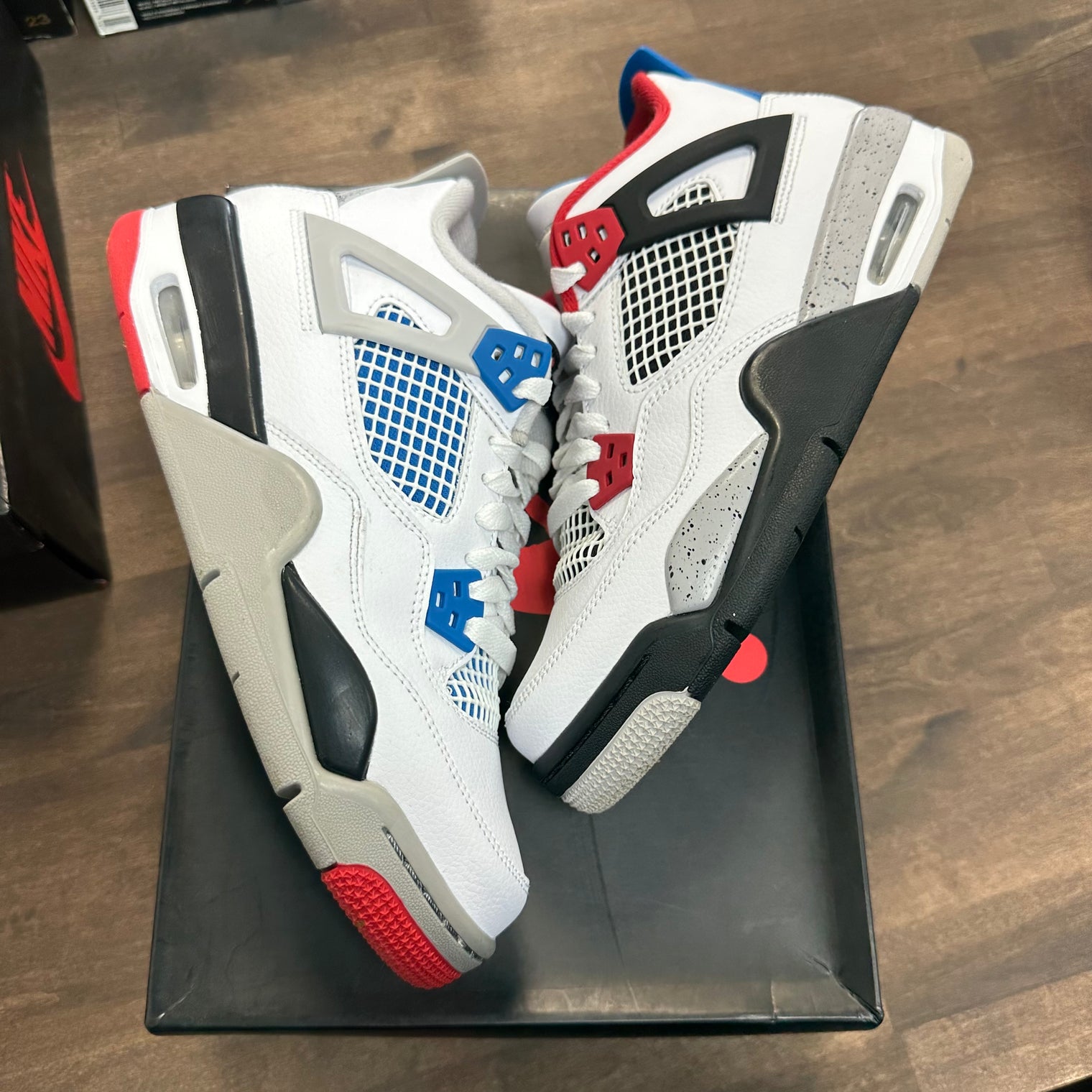 (GS) What the 4 Jordan 4 (USED)