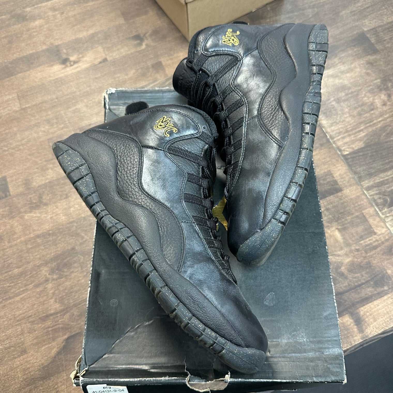 NYC Jordan 10 (USED)