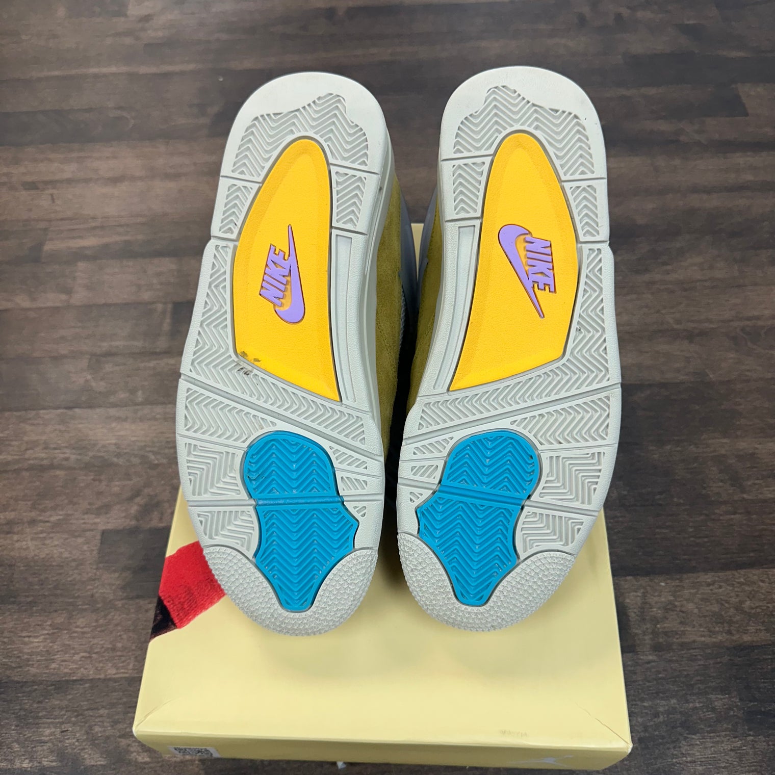 Desert Moss Union LA Jordan 4 (USED)
