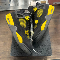 Yellow Thunder Jordan 4 (USED)
