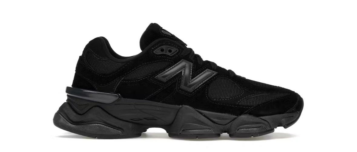 Triple Black New Balance 9060