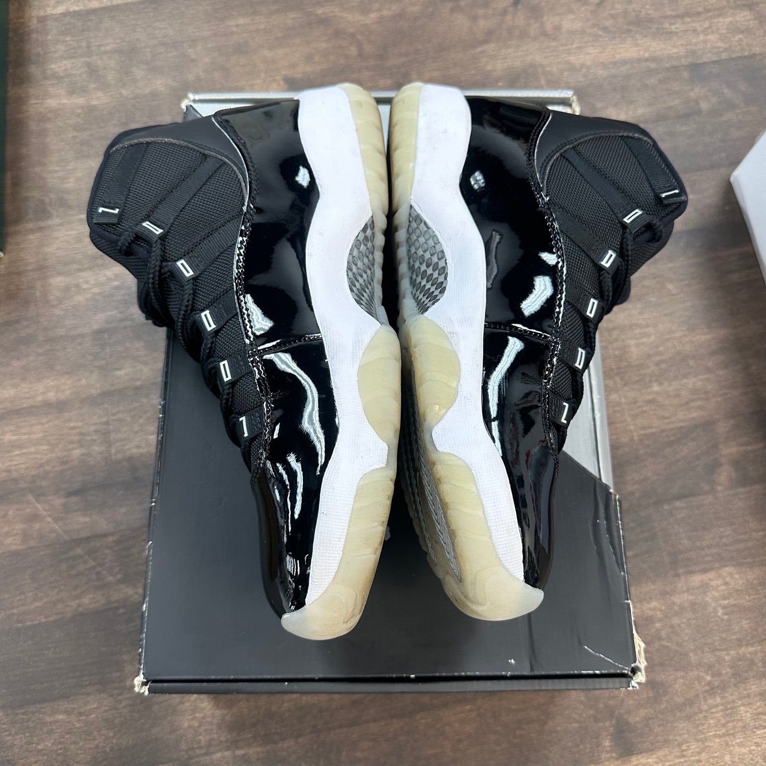 Jubilee Jordan 11 High (USED)