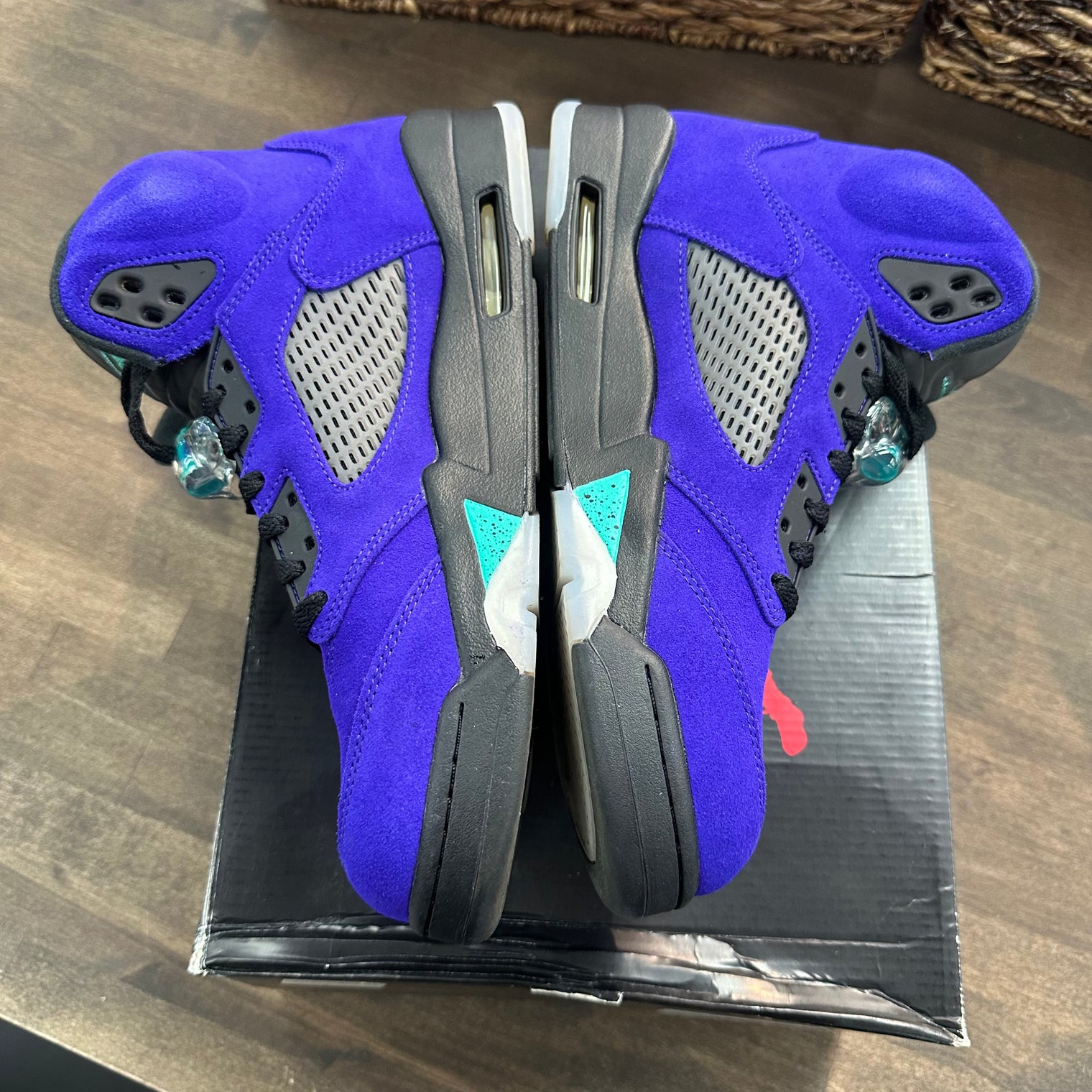 Grape Jordan 5 (USED)