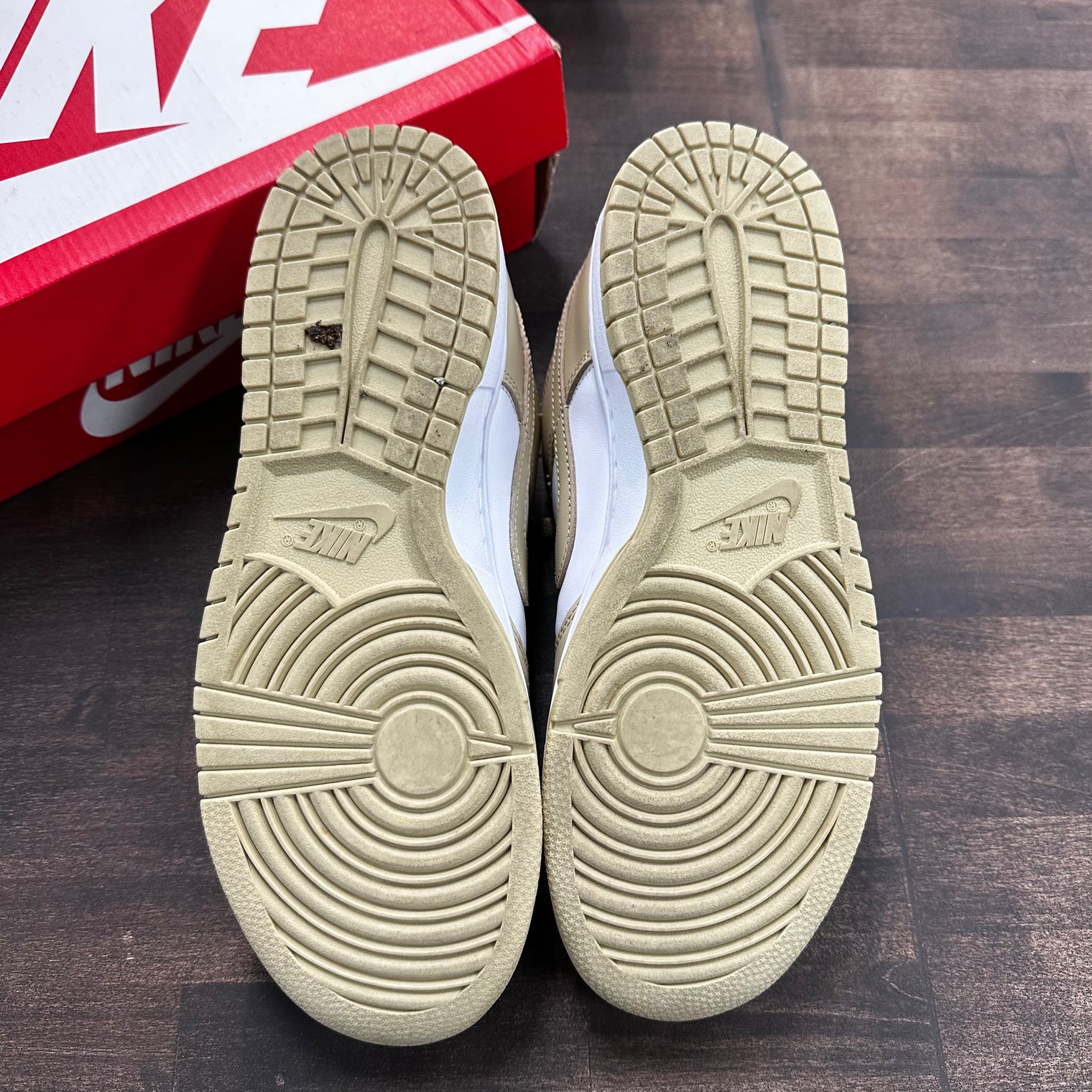Team Gold Dunk Low (USED)