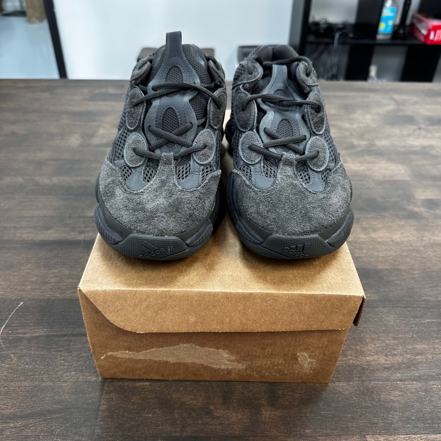 Utility Black Yeezy 500 Boost (USED, no box)