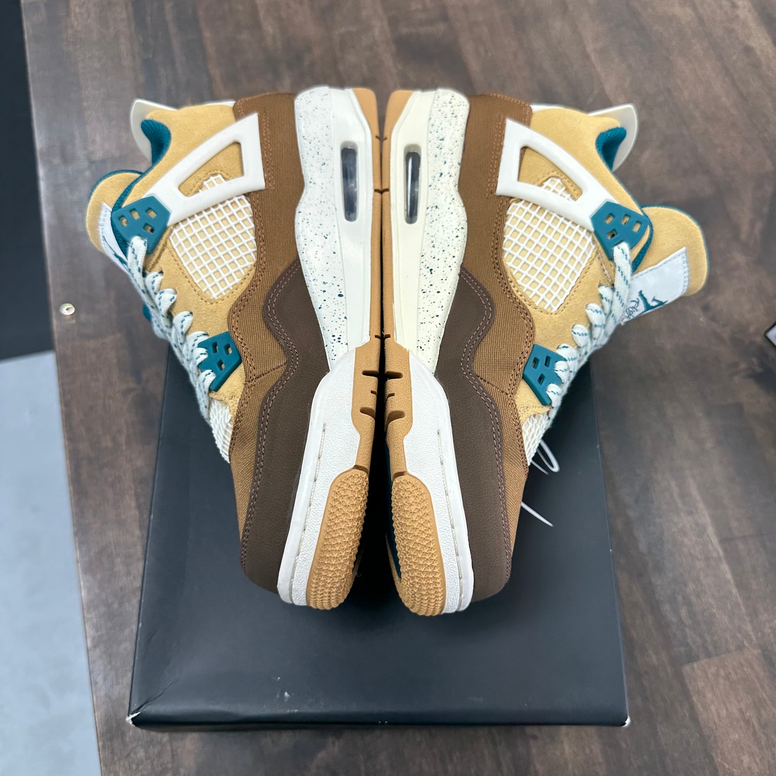 (GS) Cocao Wow Jordan 4 (USED)