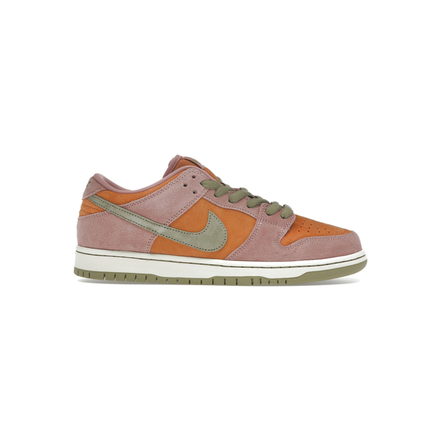 nike_sb_dunk_low_red_stardust_0