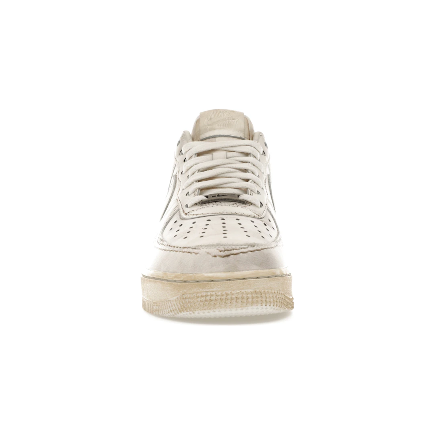 nike_air_force_1_low_swoosh_dirty_triple_white_3