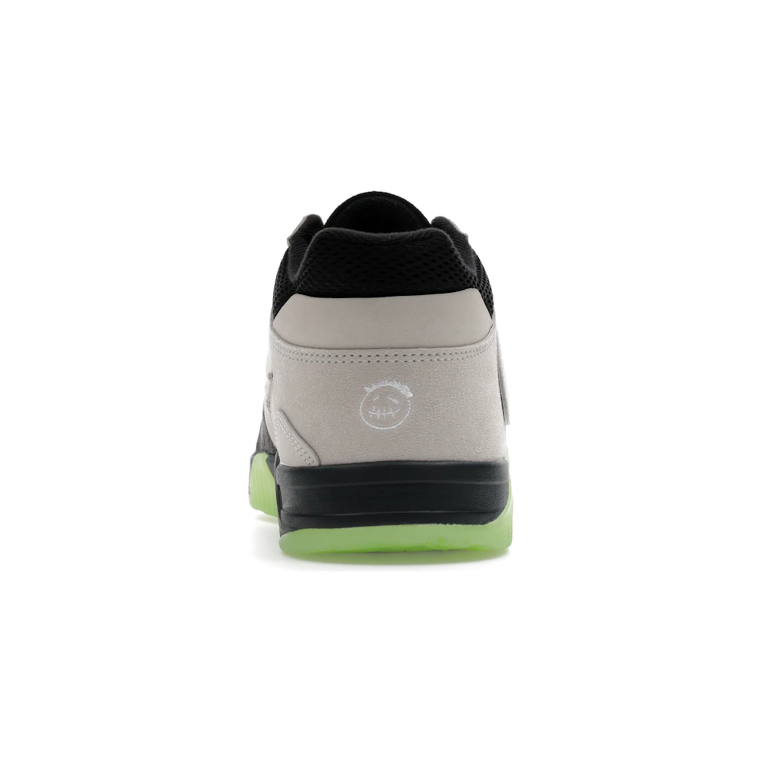 jordan_jumpman_jack_tr_travis_scott_x_chase_b_black_night_silver_4