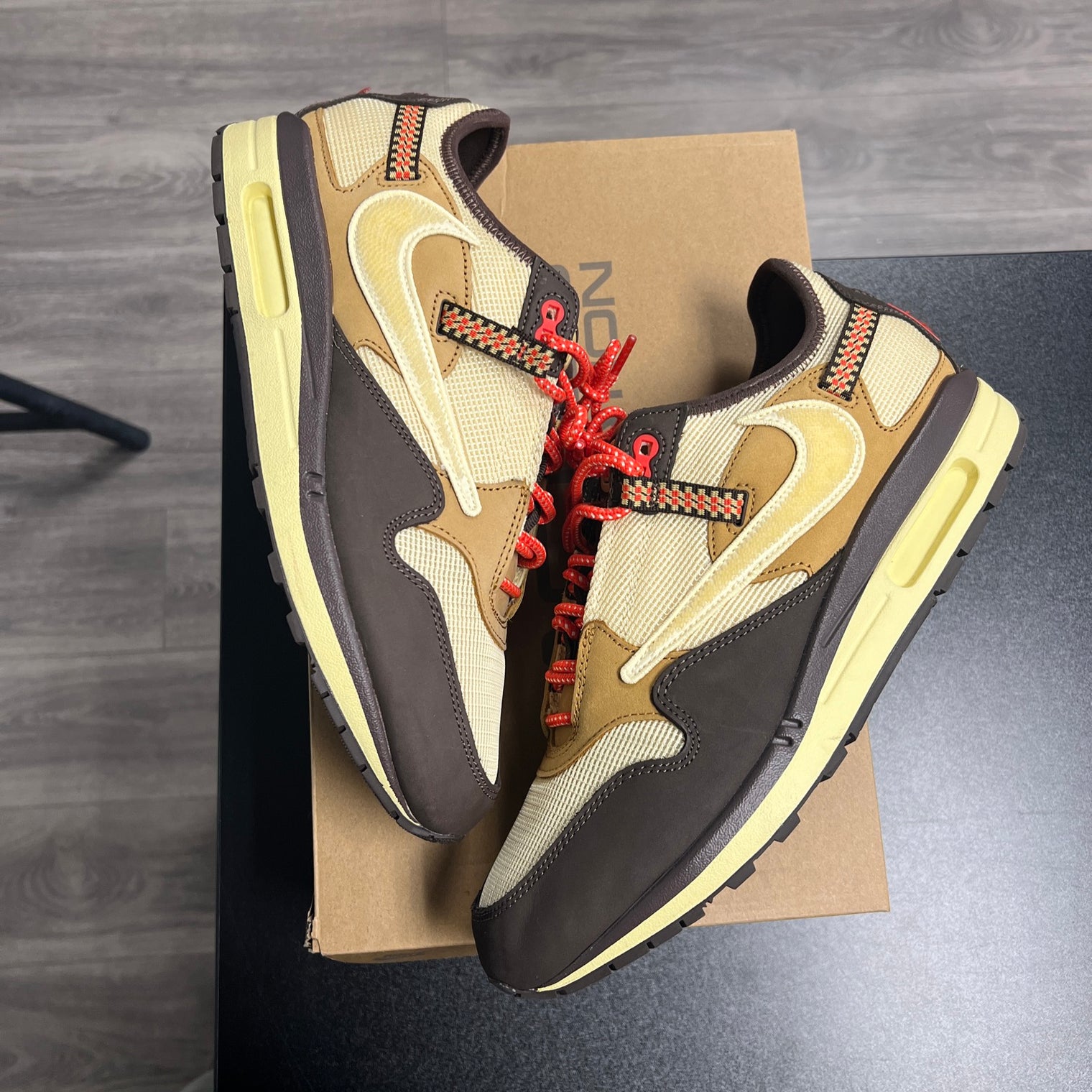 Nike Air Max 1 x Travis Scott Low Baroque Brown (USED)