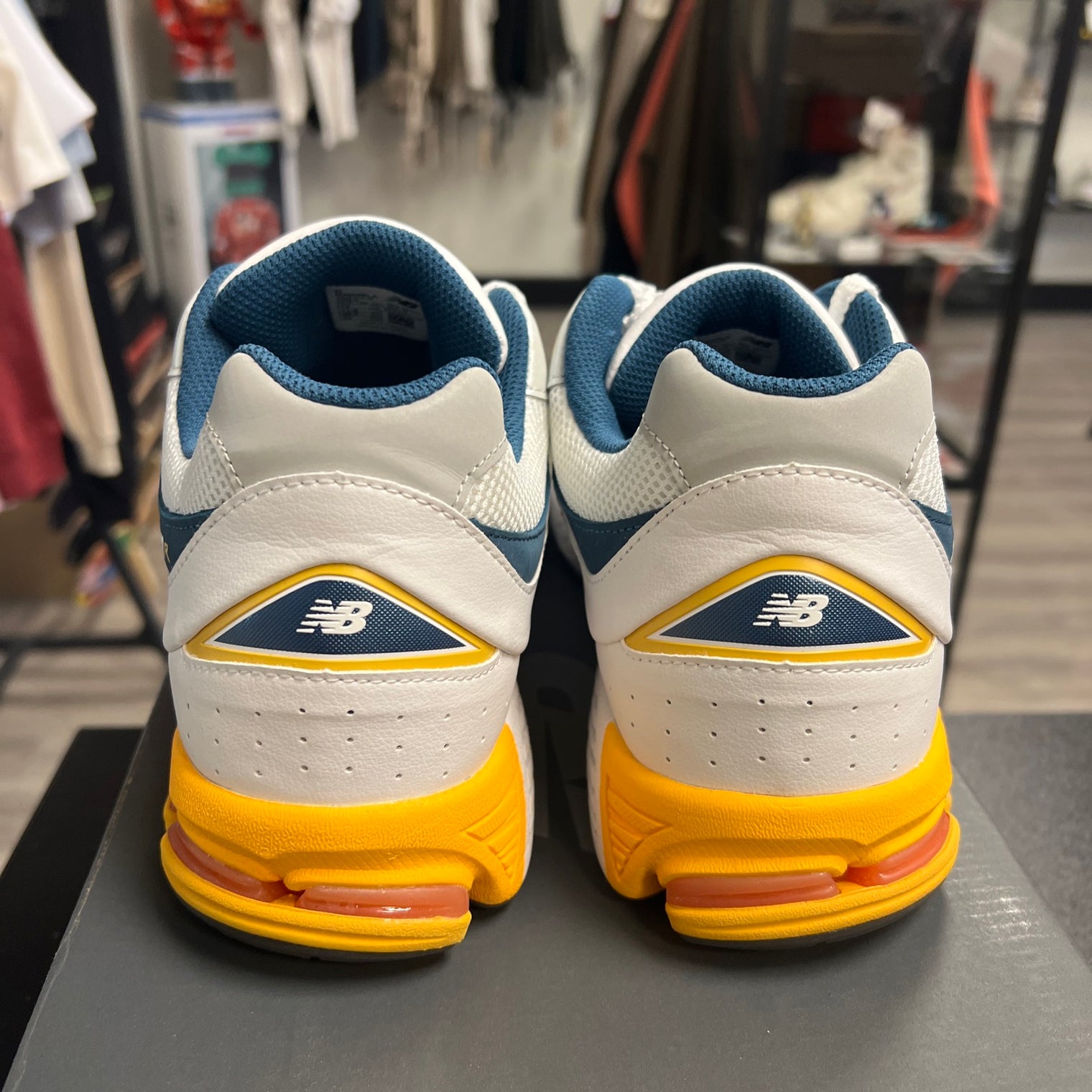 White Lagoon New Balance 2002R (USED)