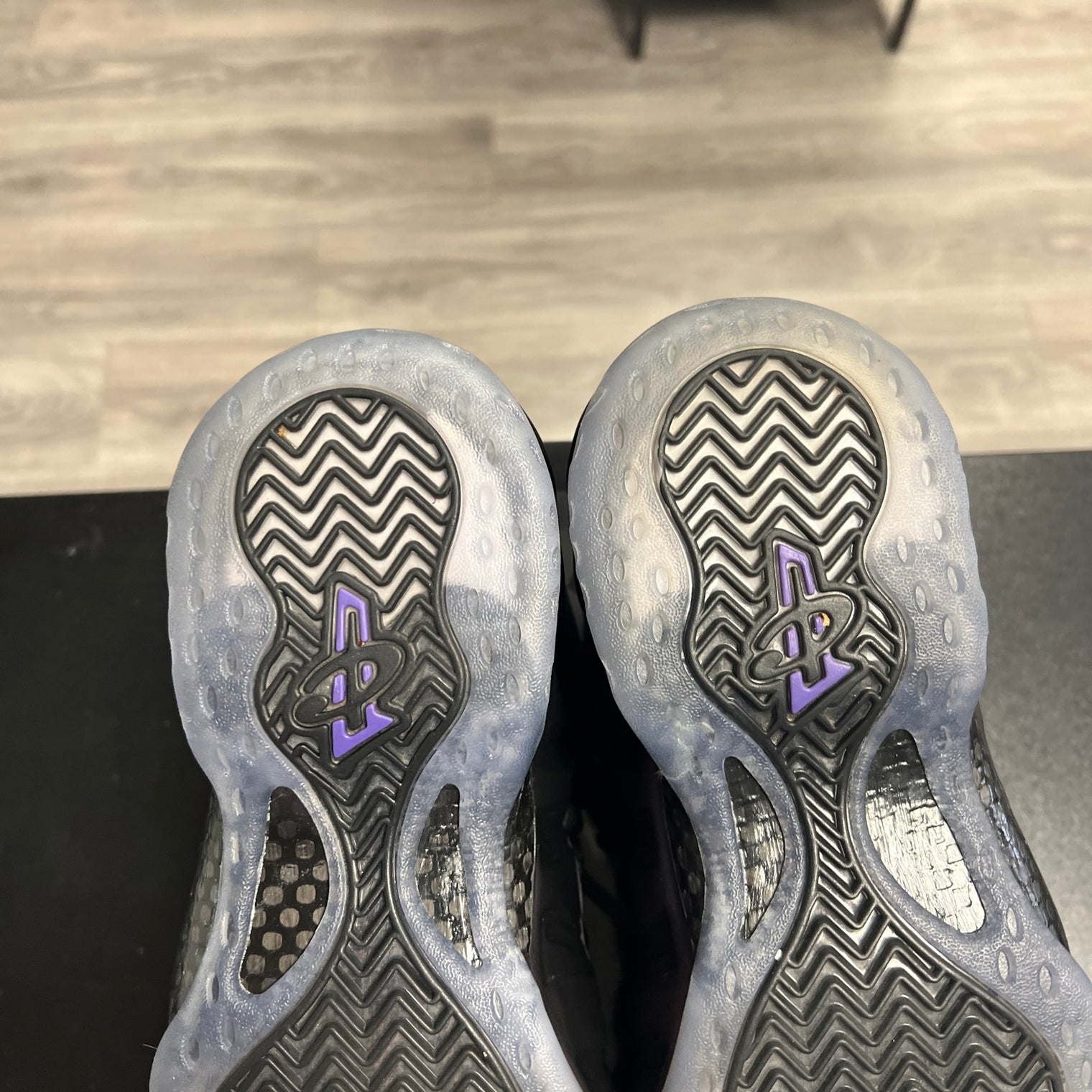 Nike Air Foamposite One Eggplant (Like New)