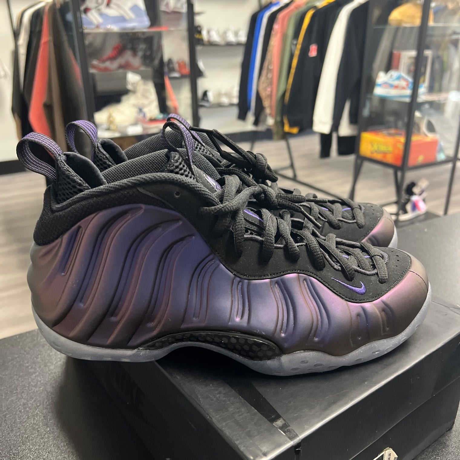 Nike Air Foamposite One Eggplant (Like New)
