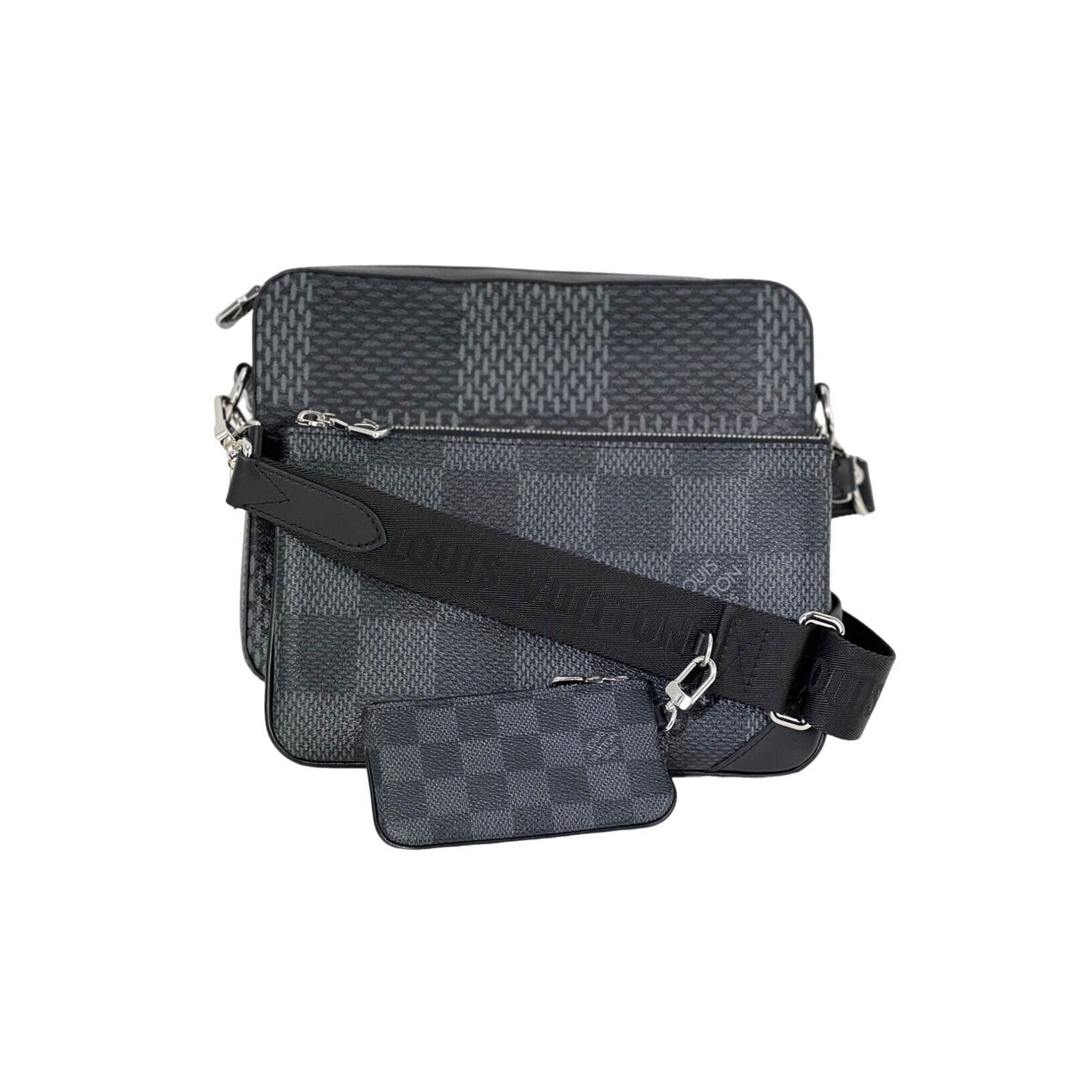 LV Trio Messenger Damier Graphite Bag (Like New)