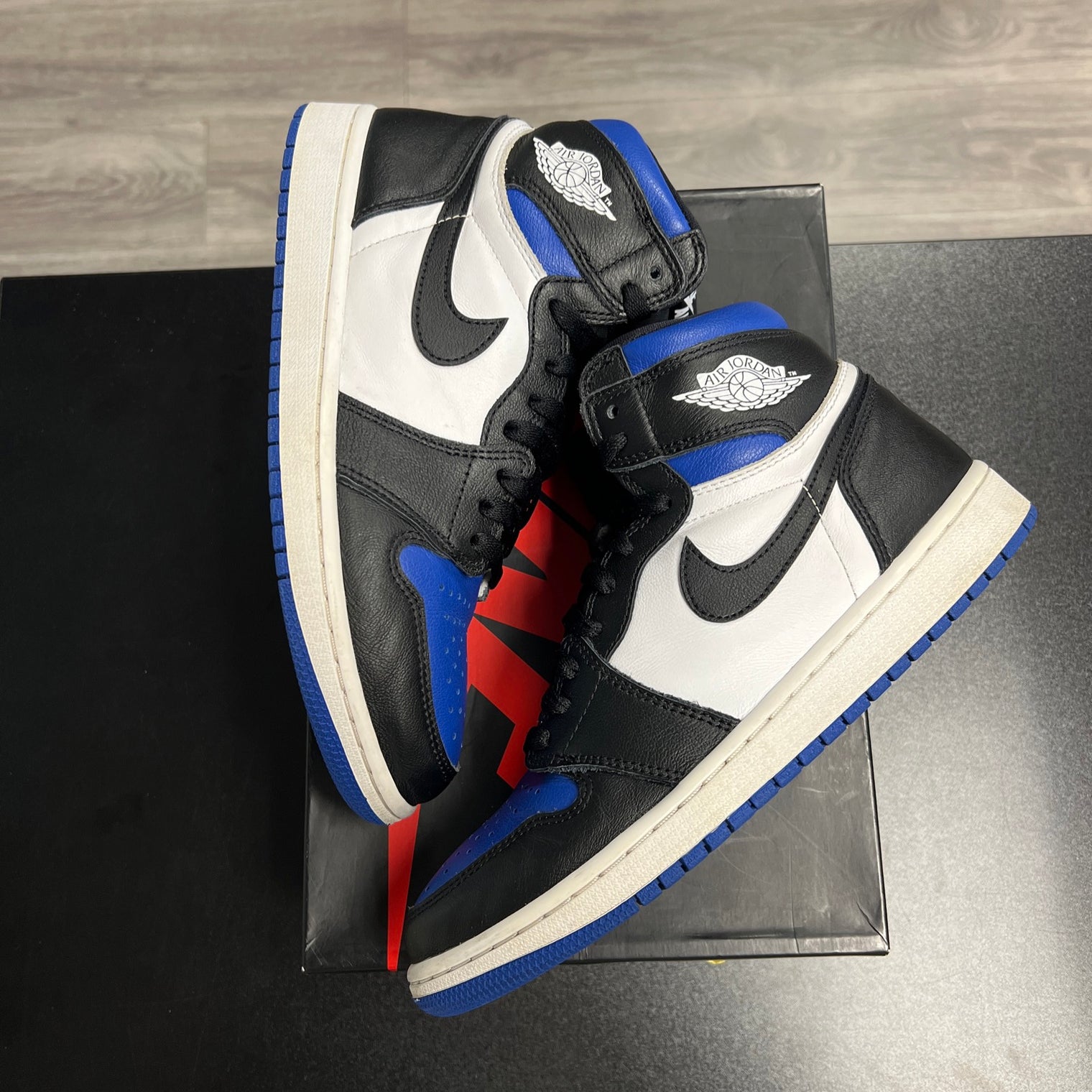 Royal Toe Jordan 1 High (USED)